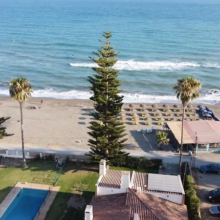 Adosado Frente A La Playa Holiday home *